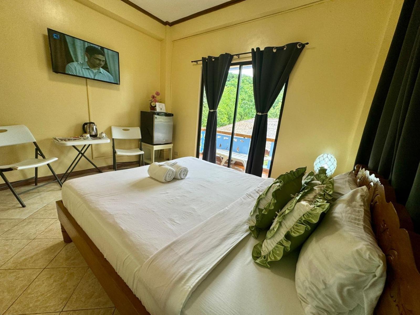 Ocean Breeze Inn Manoc-Manoc Kamer foto