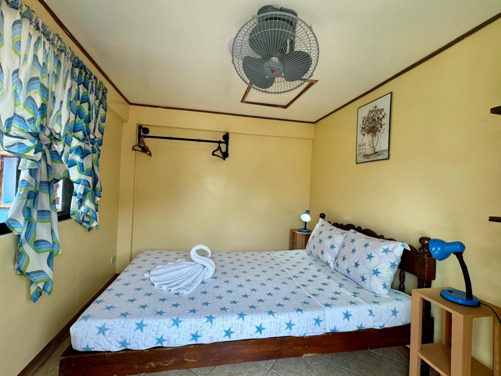 Ocean Breeze Inn Manoc-Manoc Buitenkant foto