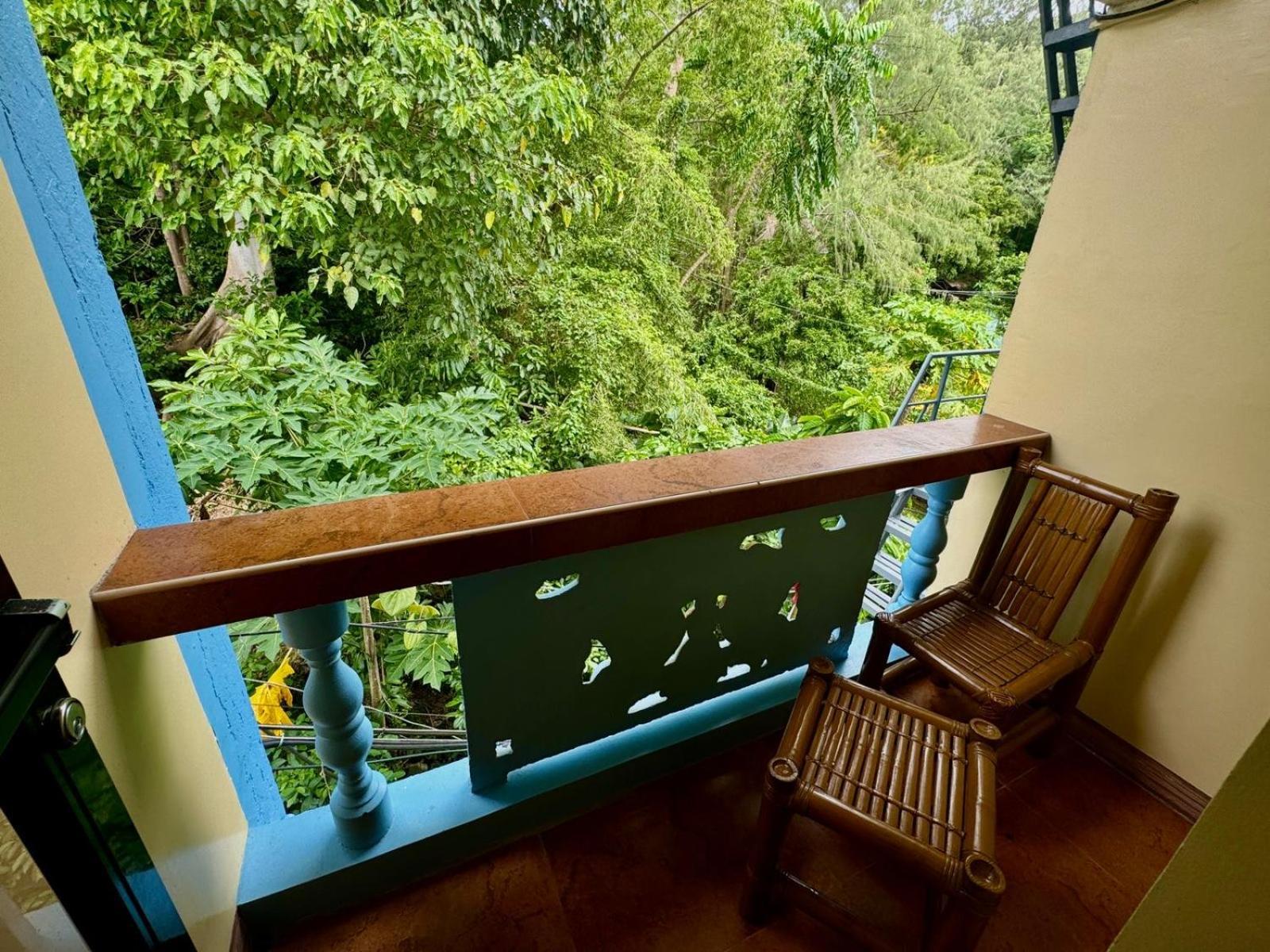 Ocean Breeze Inn Manoc-Manoc Kamer foto