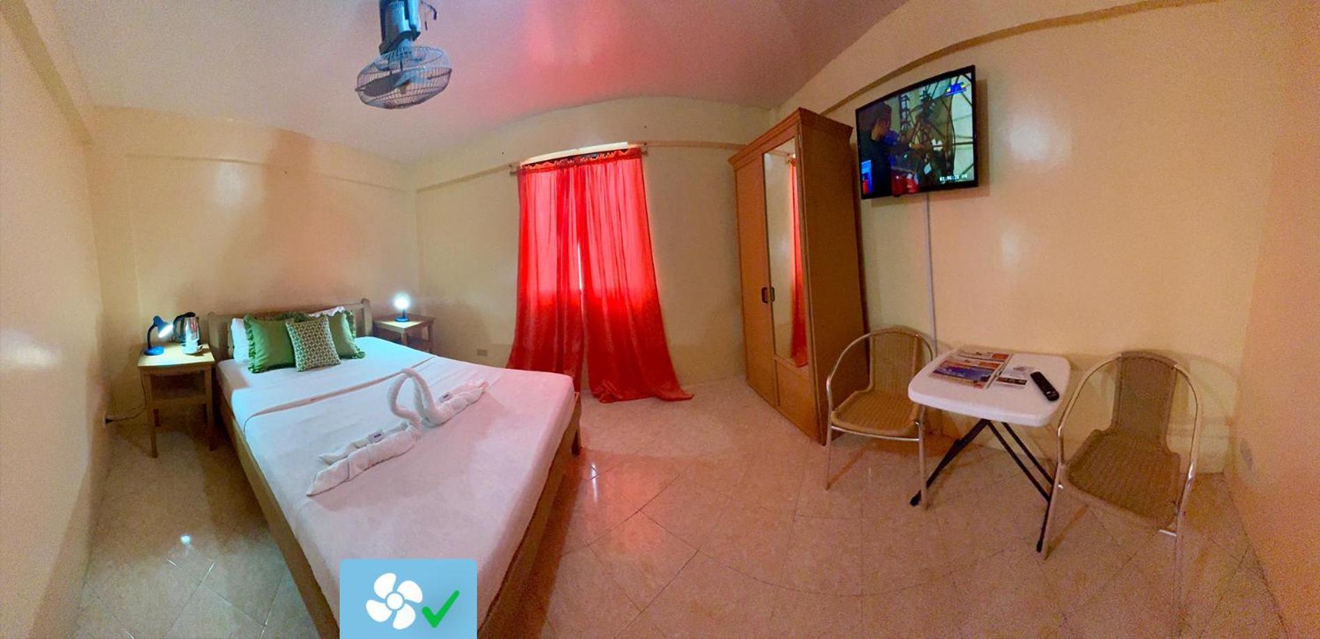 Ocean Breeze Inn Manoc-Manoc Kamer foto